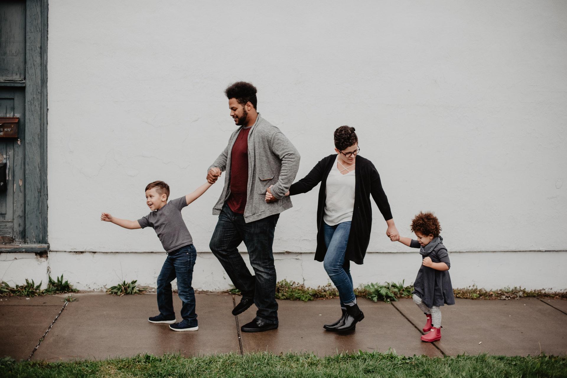 They’ll Love It — Trend Micro’s 50 Screen-Free Activities for the Kids_feature